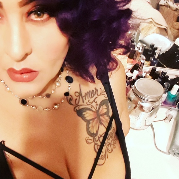 Meet your Posher, Mabel - Picture 2 of 7